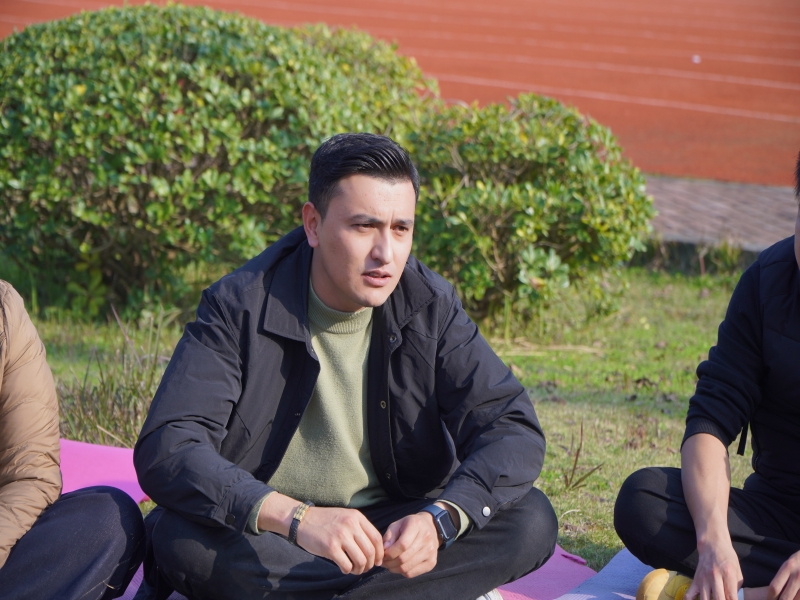 lazs_1764902283239042145.jpg DSC01395.jpg