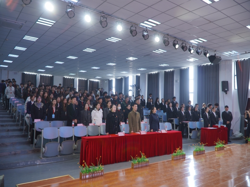 zGrZ_1764902703251054249.jpg C65320B7-D5BC-4DB9-8DA5-6D27015EB768-44472-00000A31D1C0C3CD.jpg